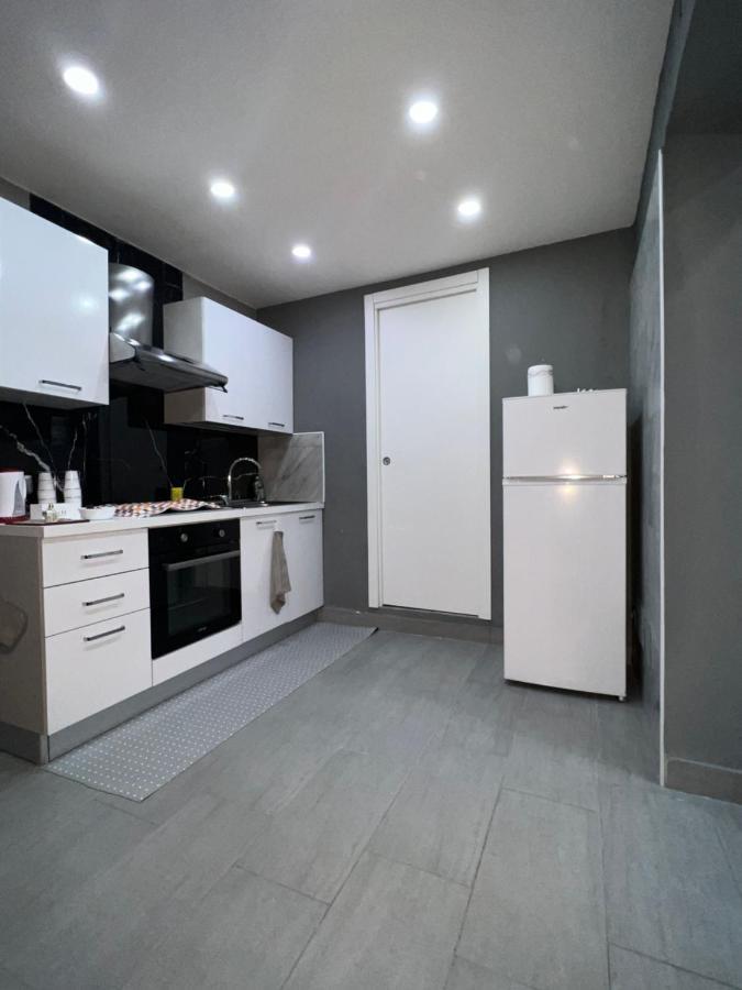Lad 75 Apartment Naples Luaran gambar
