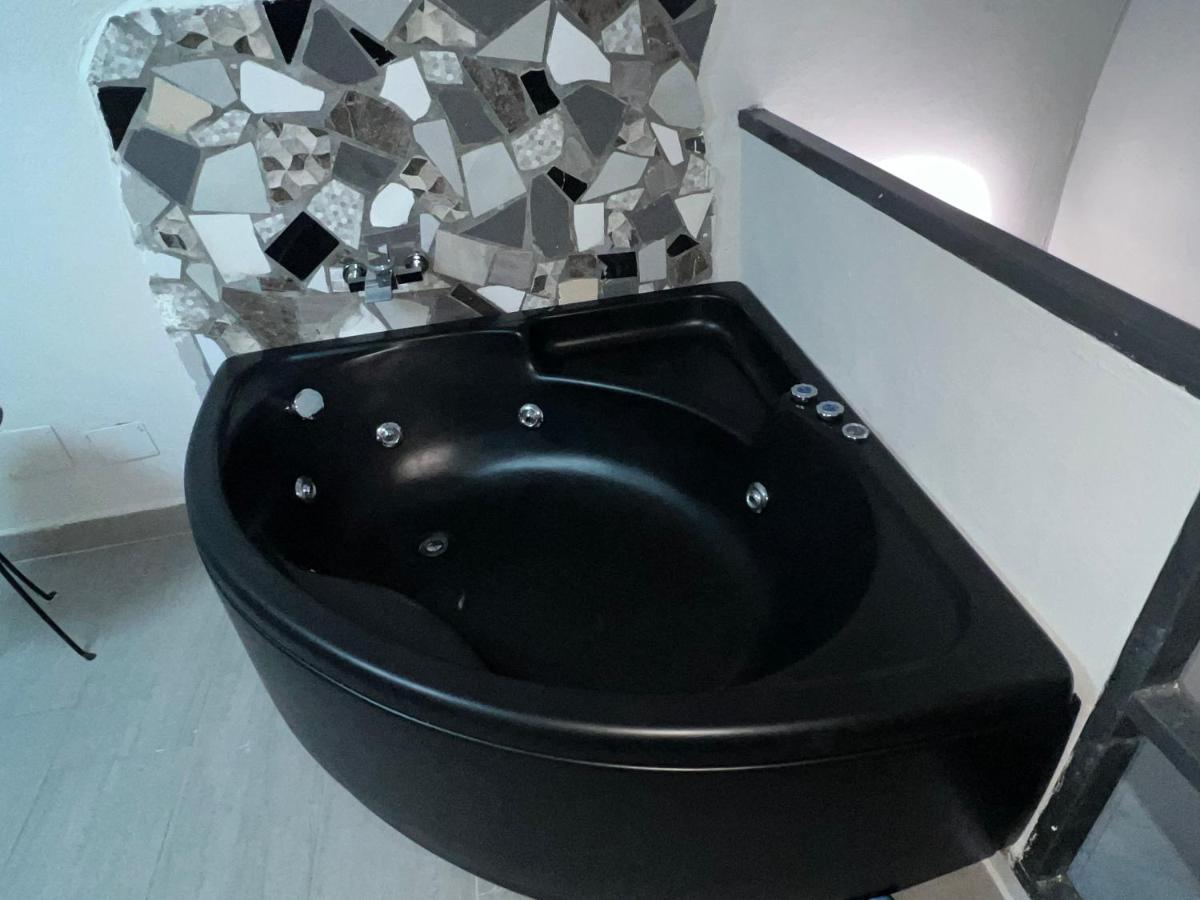 Lad 75 Apartment Naples Luaran gambar